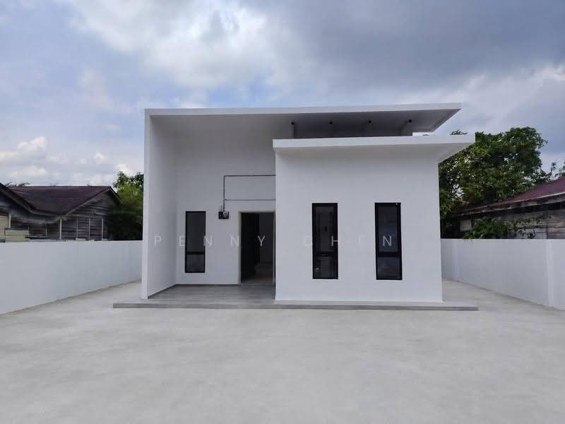 Bungalow House for Sale in Menglembu (Perak) - PENNY CHEN - Exterior - PropertyGuru.com.my
