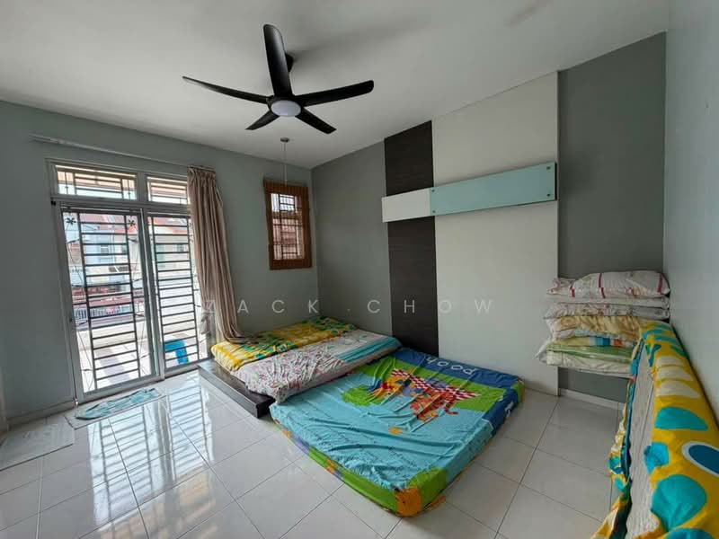 2-storey Terraced House for Sale in Taman JP Perdana (Johor Bahru) - Zack Chow - Bedroom - PropertyGuru.com.my