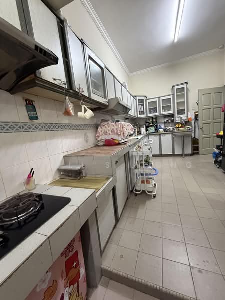 2-storey Terraced House for Sale in Petaling Jaya (Selangor) - Phyllis Leong - Kitchen - PropertyGuru.com.my