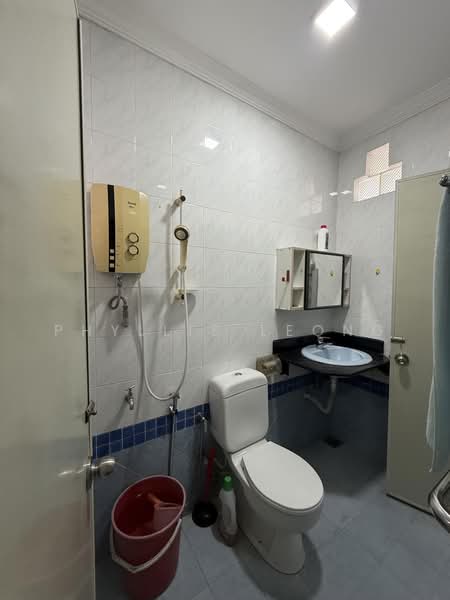 2-storey Terraced House for Sale in Petaling Jaya (Selangor) - Phyllis Leong - Bathroom - PropertyGuru.com.my