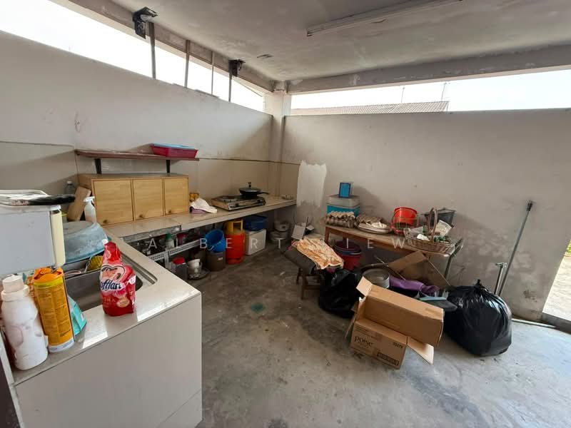 Semi-Detached House for Sale in Skudai (Johor) - Albert Liew - Kitchen - PropertyGuru.com.my