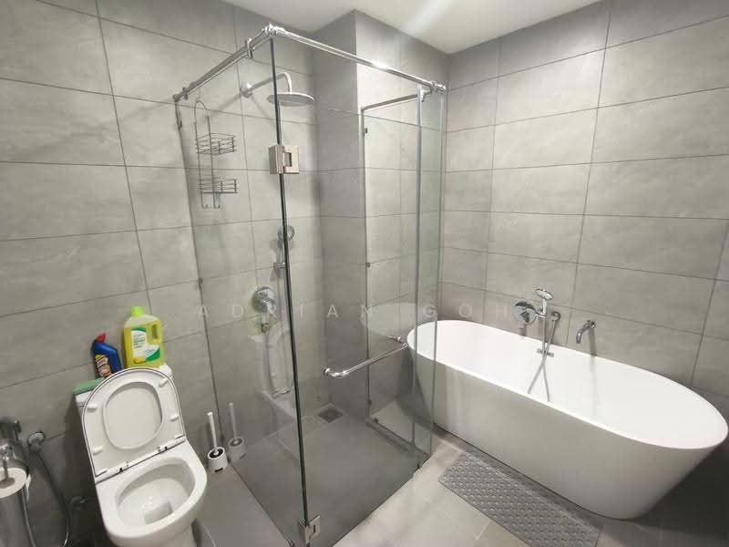 Service Residence for Rent at Dorsett Waterfront Subang - Adrian Goh - Bathroom - PropertyGuru.com.my