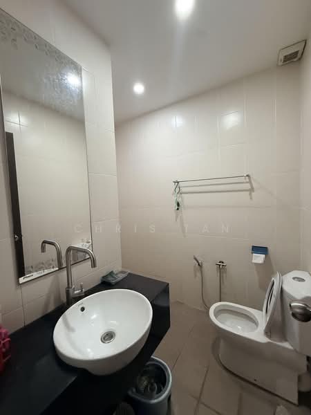 Rumah Teres 3-Tingkat untuk Dijual di Bandar Bayan Bahru (Bayan Lepas) - Chris Tan - PropertyGuru.com.my