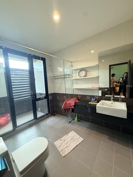 Rumah Teres 3-Tingkat untuk Dijual di Bandar Bayan Bahru (Bayan Lepas) - Chris Tan - PropertyGuru.com.my