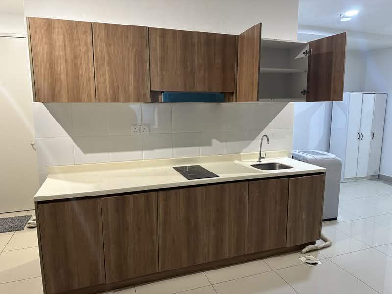 Kediaman Servis untuk Disewa di Pacific Star - Jeff Ng - Kitchen - PropertyGuru.com.my