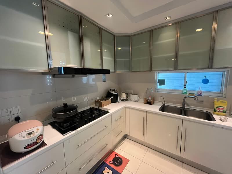 Condominium for Sale at Kiaramas Ayuria - Edward Yap - Kitchen - PropertyGuru.com.my