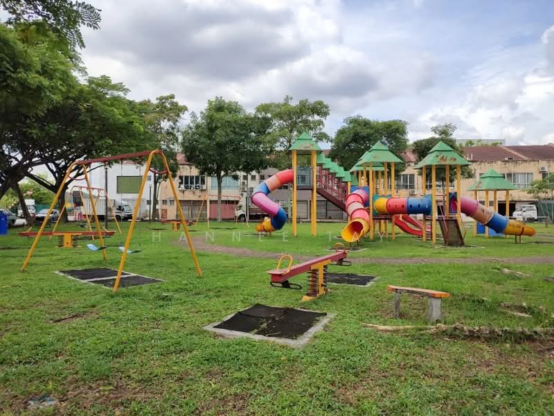 Rumah Berkembar untuk Dijual di Taman Mutiara Bukit Raja 2 (Kapar) - Hannee Tay - Exterior - PropertyGuru.com.my