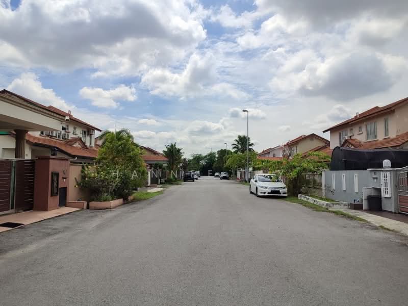 Rumah Berkembar untuk Dijual di Taman Mutiara Bukit Raja 2 (Kapar) - Hannee Tay - Exterior - PropertyGuru.com.my