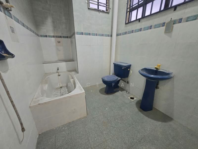 Rumah Berkembar untuk Dijual di Taman Sri Kluang (Kluang) - Grace Fan - PropertyGuru.com.my