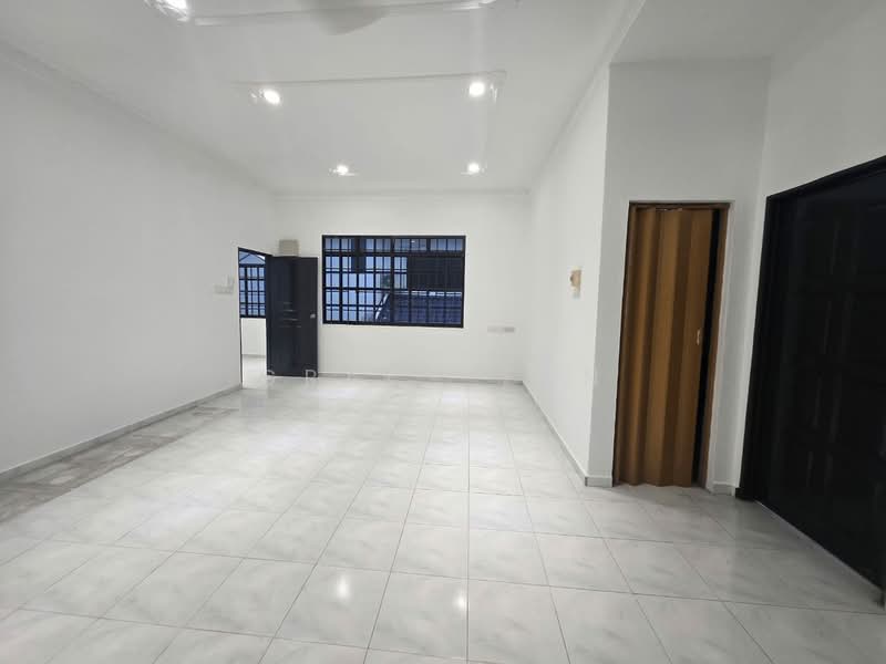 Rumah Berkembar untuk Dijual di Taman Sri Kluang (Kluang) - Grace Fan - PropertyGuru.com.my