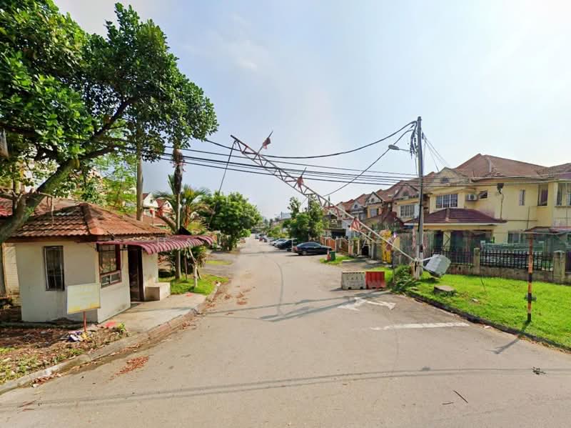 Rumah Teres 2-Tingkat untuk Dijual di Taman Putra Budiman (Balakong) - Hannee Tay - Exterior - PropertyGuru.com.my