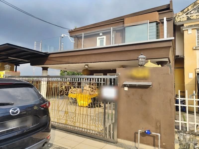 Rumah Teres 2-Tingkat untuk Dijual di Taman Putra Budiman (Balakong) - Hannee Tay - Exterior - PropertyGuru.com.my