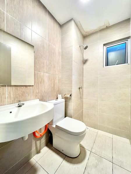 Condominium for Rent at Platinum Splendor Residence - Siti Sumiri - Bathroom - PropertyGuru.com.my