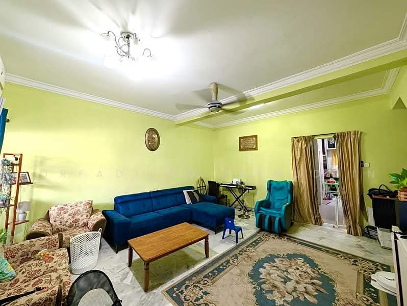 Rumah Teres 2-Tingkat untuk Dijual di Usj 14 (Subang Jaya) - NORFADILAH ZAINUDDIN - Living Room - PropertyGuru.com.my