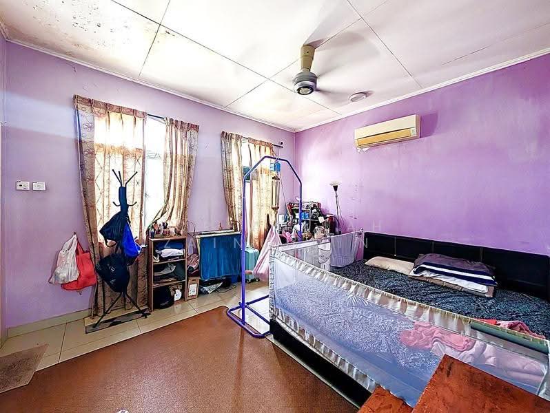 Rumah Teres 2-Tingkat untuk Dijual di Usj 14 (Subang Jaya) - NORFADILAH ZAINUDDIN - Bedroom - PropertyGuru.com.my