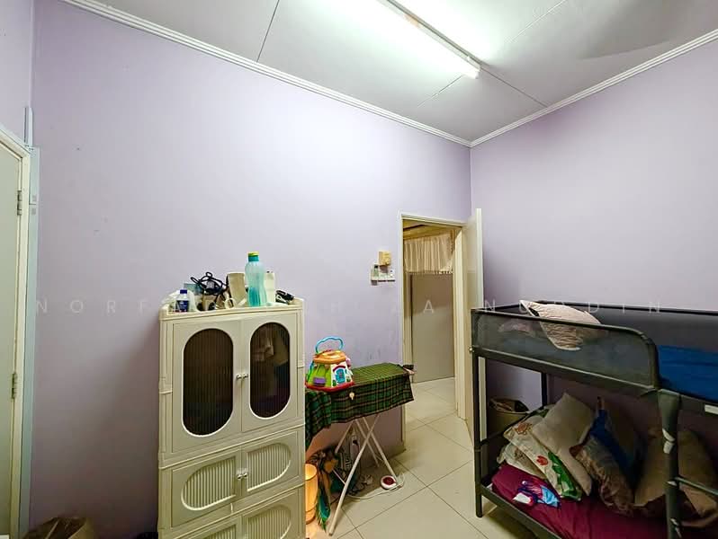 Rumah Teres 2-Tingkat untuk Dijual di Usj 14 (Subang Jaya) - NORFADILAH ZAINUDDIN - Bedroom - PropertyGuru.com.my