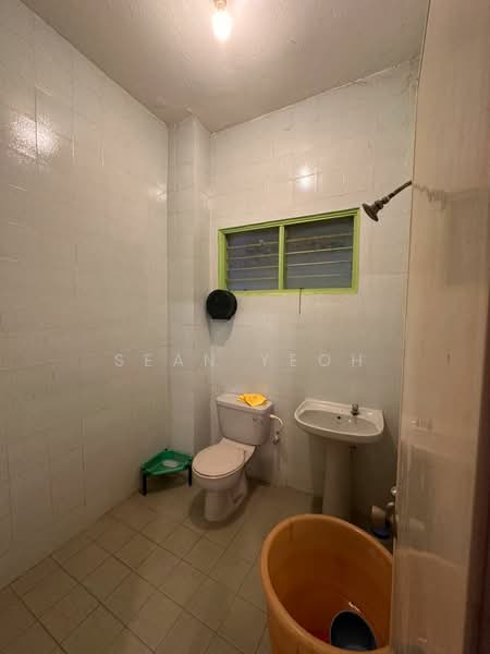 2-storey Terraced House for Sale in Taman Sri Putri (Skudai) - Sean Yeoh - Bathroom - PropertyGuru.com.my