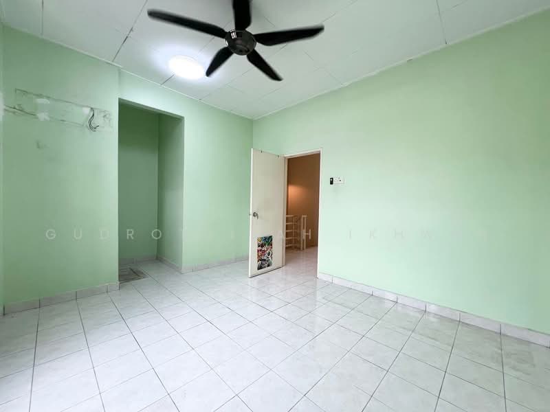 Rumah Teres 2-Tingkat untuk Dijual di Taman Putra Prima (Puchong) - Gudrotullah Ikhwan - Interior - PropertyGuru.com.my