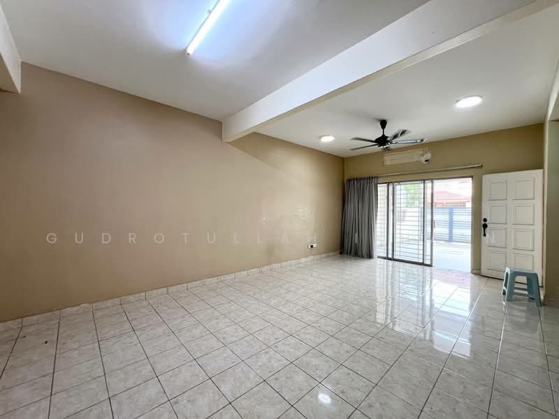 Rumah Teres 2-Tingkat untuk Dijual di Taman Putra Prima (Puchong) - Gudrotullah Ikhwan - PropertyGuru.com.my