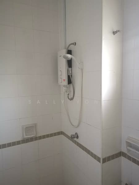 Rumah Teres 2-Tingkat untuk Disewa di Setia Damai (Setia Alam) - Sally Yong - Bathroom - PropertyGuru.com.my