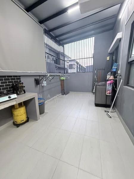 2-storey Terraced House for Rent in Sungai Buloh (Selangor) - Nazmico Chong - Exterior - PropertyGuru.com.my