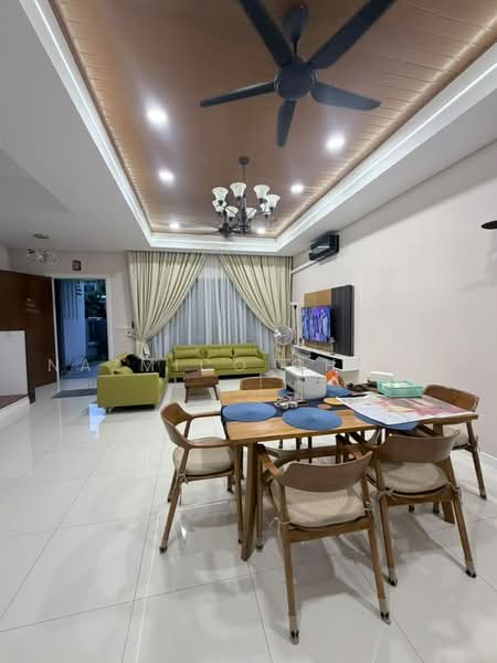 2-storey Terraced House for Rent in Sungai Buloh (Selangor) - Nazmico Chong - Living Room - PropertyGuru.com.my