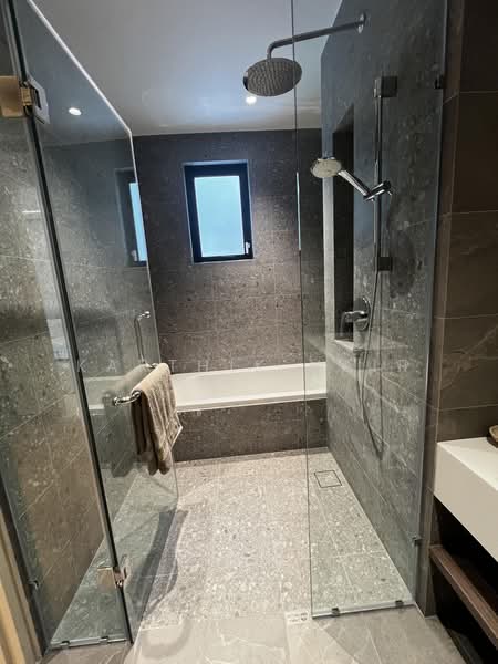 Kondominium untuk Dijual di Bangsar Hill Park - Karthik Nair - Bathroom - PropertyGuru.com.my