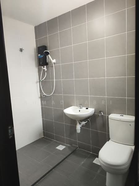 Rumah Teres untuk Disewa di Sepang (Selangor) - Ahmad Sabri - Bathroom - PropertyGuru.com.my