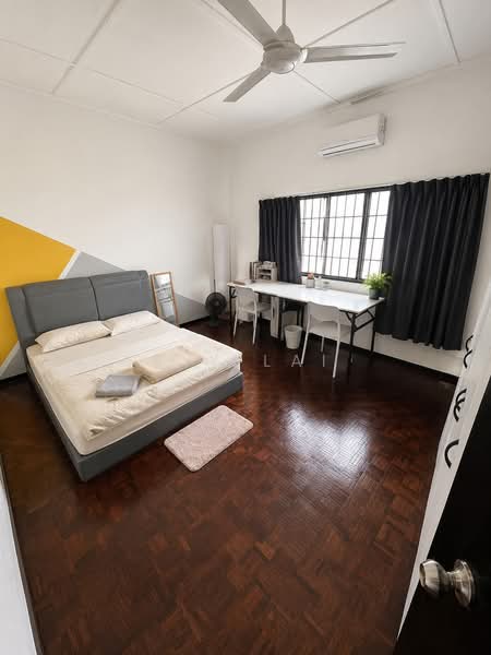 2-storey Terraced House for Rent in Petaling Jaya (Selangor) - C Y Lai - Bedroom - PropertyGuru.com.my