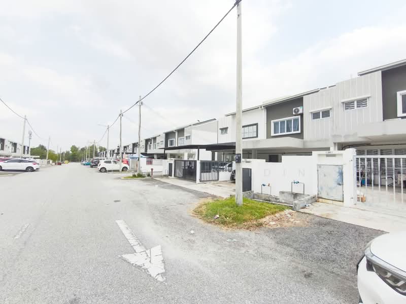 2-storey Terraced House for Sale in Kuala Selangor (Selangor) - Shiqin Saidin - Exterior - PropertyGuru.com.my