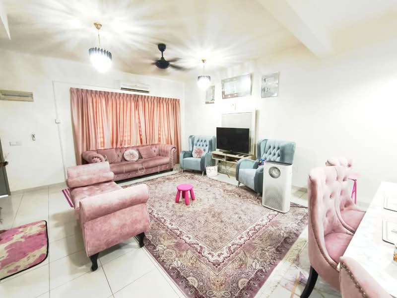 2-storey Terraced House for Sale in Kuala Selangor (Selangor) - Shiqin Saidin - Living Room - PropertyGuru.com.my