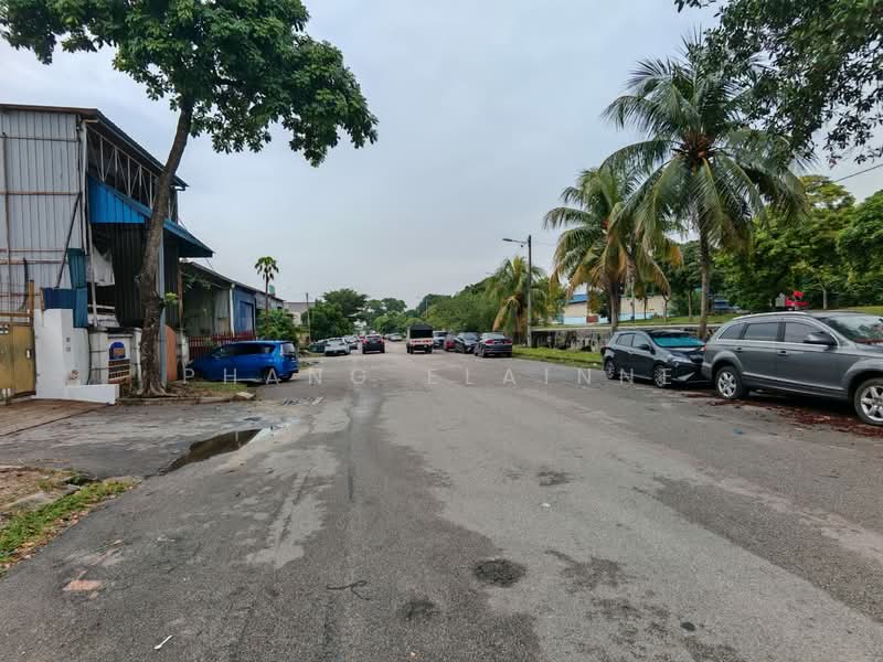 Kilang untuk Disewa di Taman Mount Austin (Tebrau) - Phang Elainne - PropertyGuru.com.my