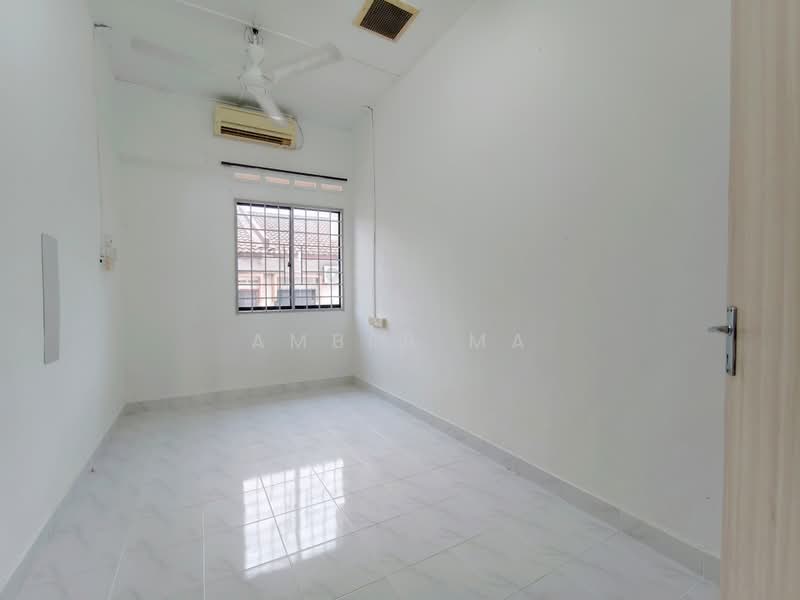1-storey Terraced House for Rent in Taman Universiti (Skudai) - Amber Ma - PropertyGuru.com.my