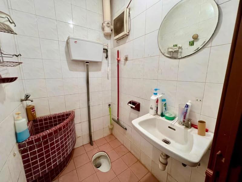 2-storey Terraced House for Sale in Kulai (Johor) - Shu Ying - Bathroom - PropertyGuru.com.my