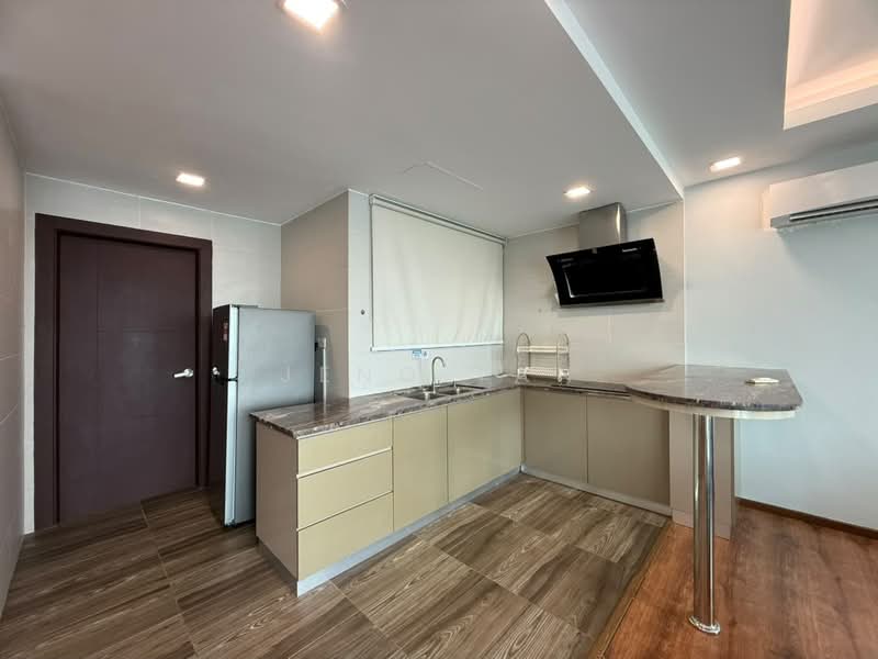 Kondominium untuk Disewa di Jazz Suites @ Vivacity - Jeno Tan - Kitchen - PropertyGuru.com.my
