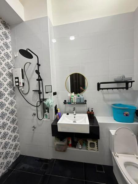 Terraced House for Rent in Kota Masai (Pasir Gudang) - Nick Low - Bathroom - PropertyGuru.com.my