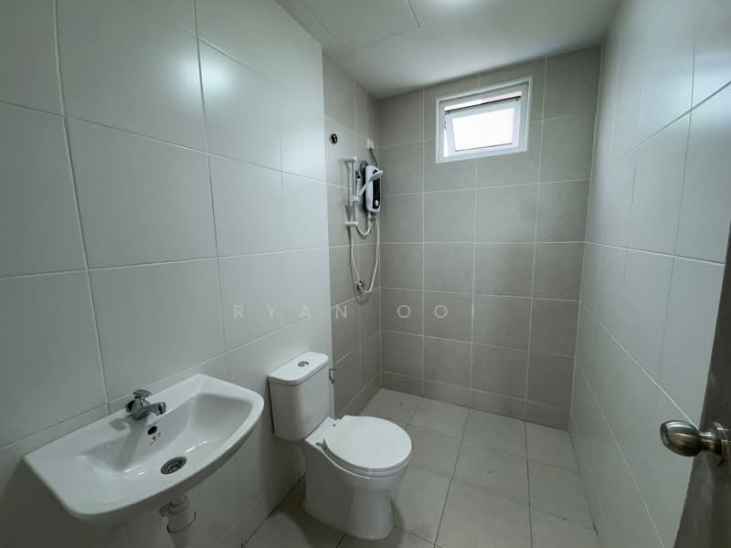 Condominium for Rent at D'Aman Residence - Ryan Ooi - Bathroom - PropertyGuru.com.my