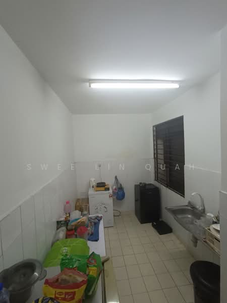 Condominium for Sale at Cyberia Smart Homes - Swee Lin Quah - Kitchen - PropertyGuru.com.my