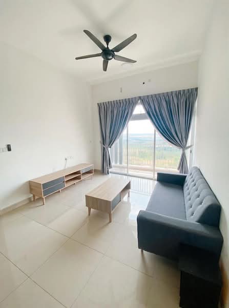 Kediaman Servis untuk Disewa di Centra Residences - Ken Phoon - Living Room - PropertyGuru.com.my