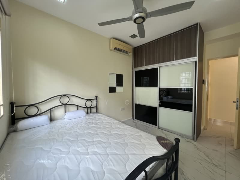 Kediaman Servis untuk Disewa di Metropolitan Square - Abby Chia - Bedroom - PropertyGuru.com.my