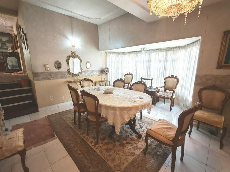 Bungalow House for Sale in Seksyen 16 (Petaling Jaya) - Shiqin Saidin - Dining Room - PropertyGuru.com.my