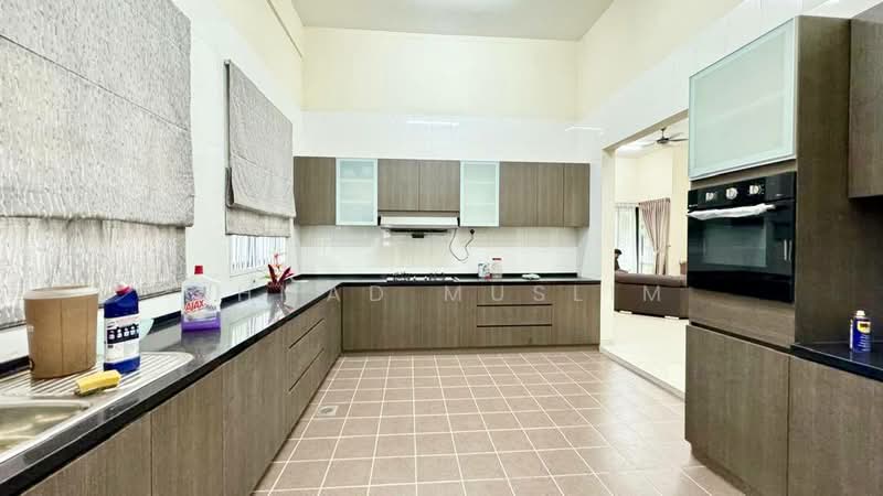 Bungalow House for Sale in Anjung Melati (Gombak) - Ahmad Muslim - Kitchen - PropertyGuru.com.my