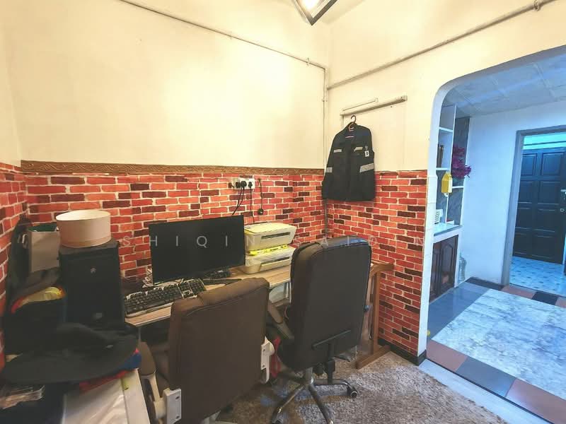 2-storey Terraced House for Sale in Puncak Alam (Selangor) - Shiqin Saidin - Study - PropertyGuru.com.my