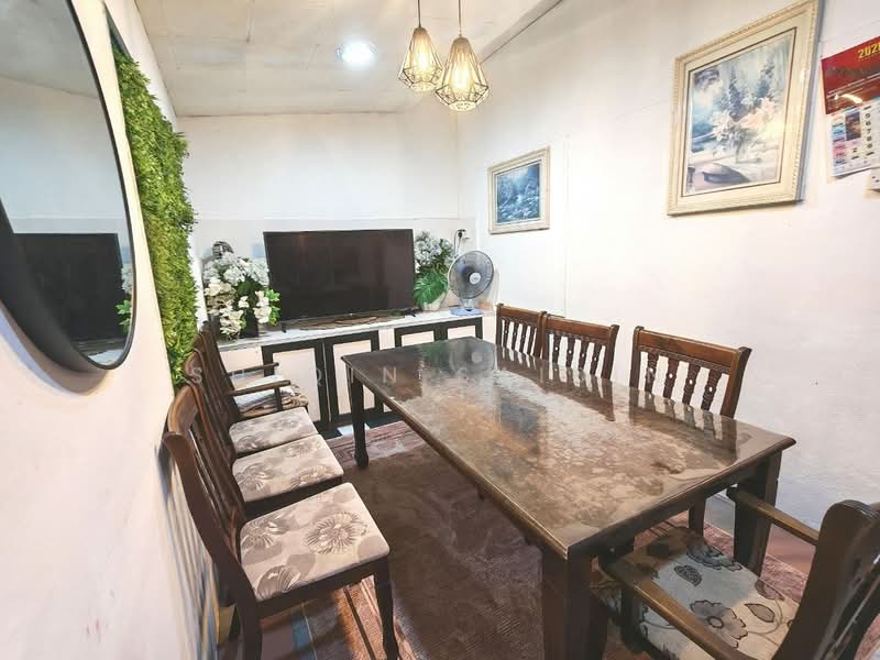 2-storey Terraced House for Sale in Puncak Alam (Selangor) - Shiqin Saidin - Dining Room - PropertyGuru.com.my