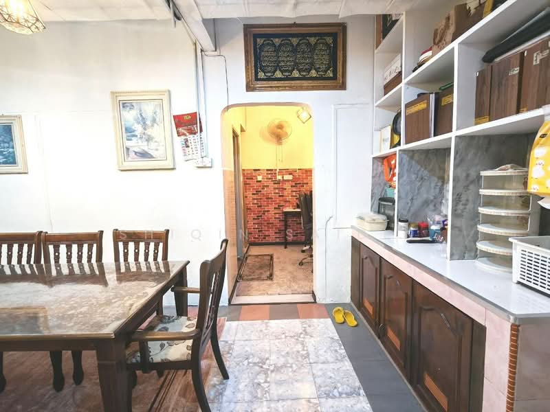 2-storey Terraced House for Sale in Puncak Alam (Selangor) - Shiqin Saidin - Dining Room - PropertyGuru.com.my