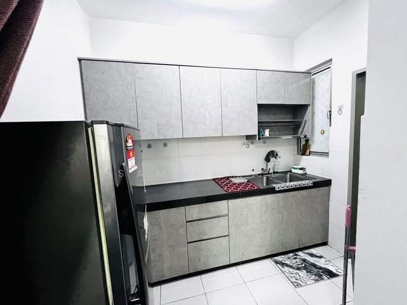 Kondominium untuk Disewa di Residensi Platinum Teratai - Sam Jamal - Kitchen - PropertyGuru.com.my