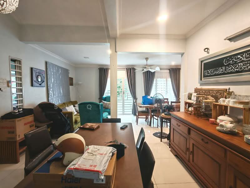 Bungalow House for Sale in SS1 (Petaling Jaya) - Shiqin Saidin - Living Room - PropertyGuru.com.my