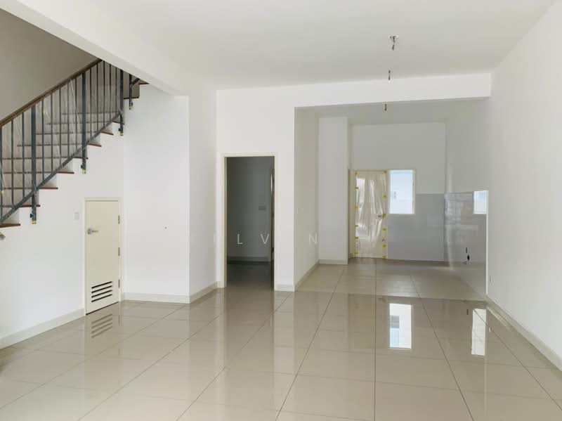 2-storey Terraced House for Sale in Kota Emerald (Rawang) - Kelvin . - Living Room - PropertyGuru.com.my