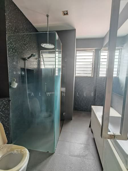 2-storey Terraced House for Sale in Setia Indah (Setia Alam) - Alwin Lee - Bathroom - PropertyGuru.com.my
