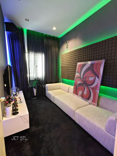2-storey Terraced House for Sale in Setia Indah (Setia Alam) - Alwin Lee - Living Room - PropertyGuru.com.my